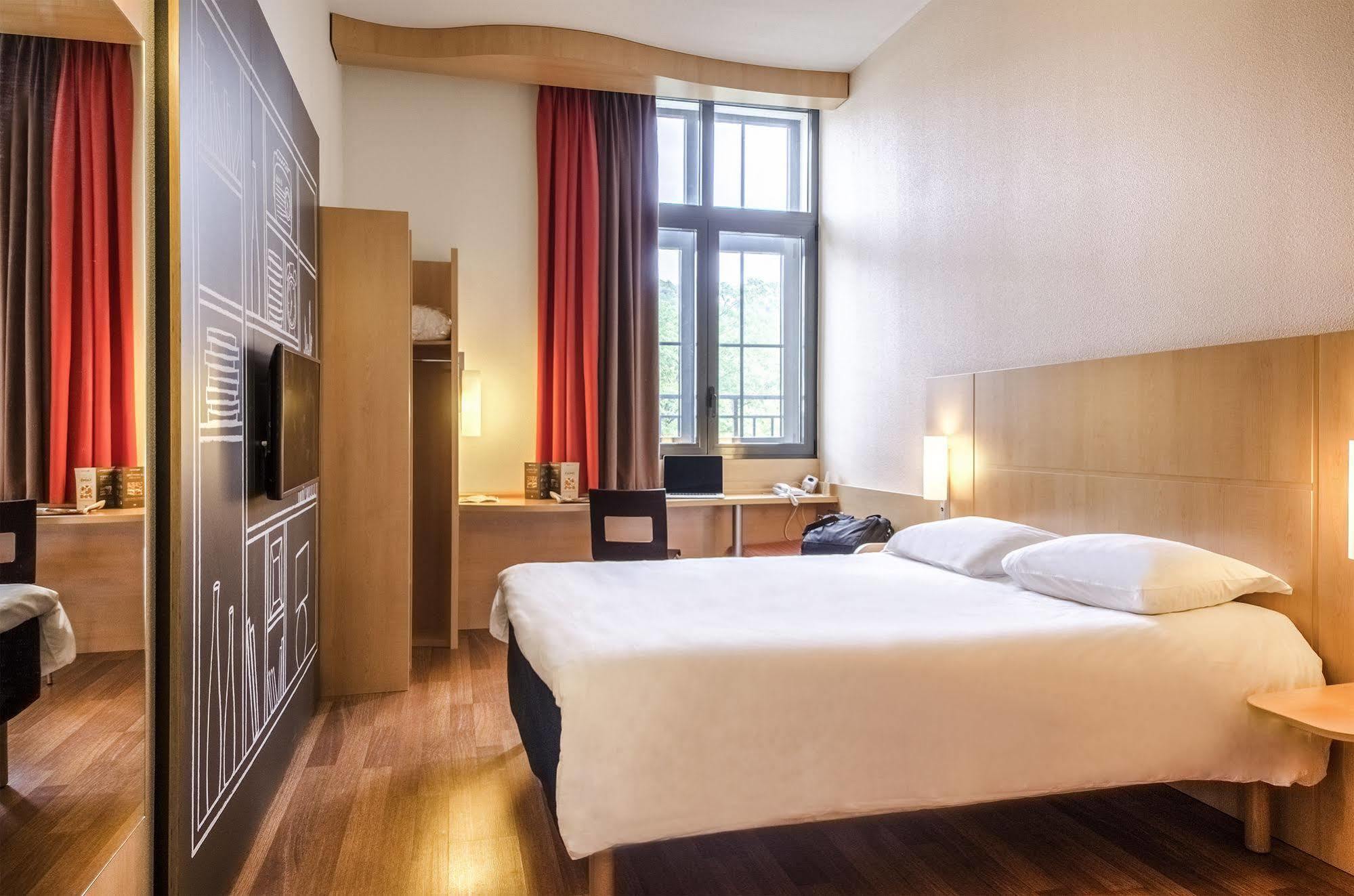 Ibis Sarlat Centre Hotel Exterior photo